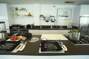 Spanish Cooking Class & Triana Market Tour in Sevilla - The three-course menu you’ll actually cook and eat