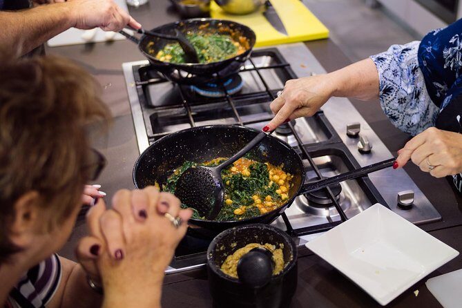 Spanish Cooking Class & Triana Market Tour in Sevilla - Who should book this cooking class in Triana