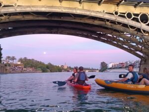 Sunset Kayak: Historic Seville, Triana and La Cartuja - Good value: what you’re paying $71 for