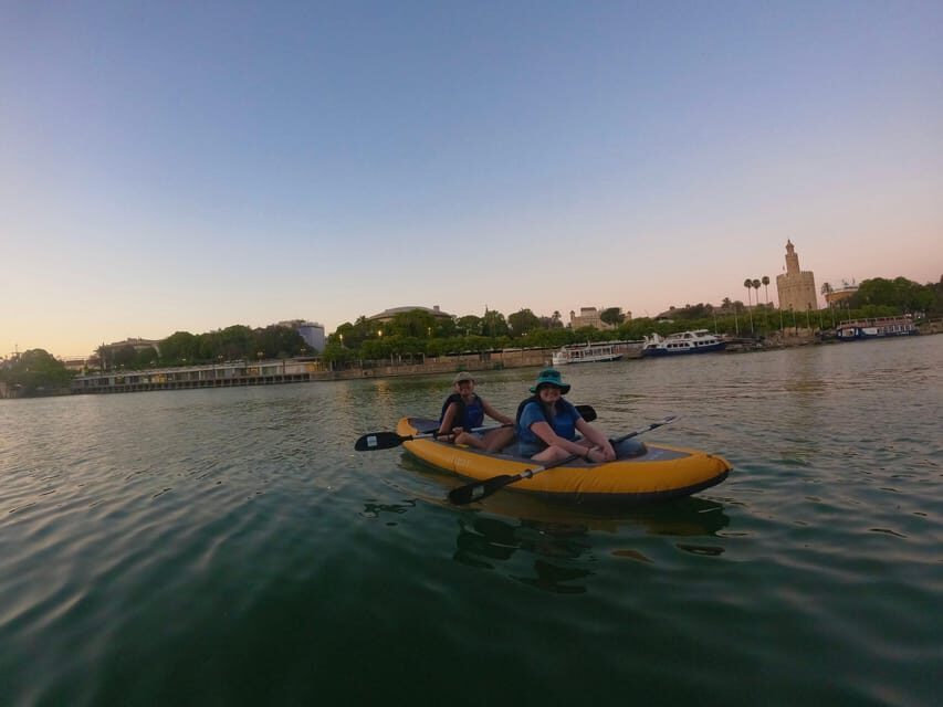 Sunset Kayak: Historic Seville, Triana and La Cartuja - The itinerary by moments: Sevilla Tower to the Giralda skyline