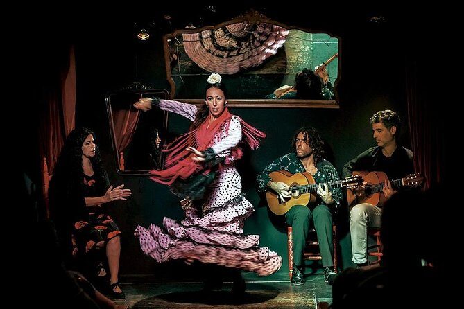 Tapas and Flamenco in Seville - Triana on foot: why this neighborhood works better than rushing the center