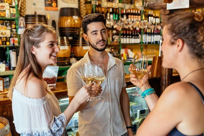 The Award-Winning Private Food Tour of Seville: 6 or 10 Tastings - Mercado de Triana: where the meal starts