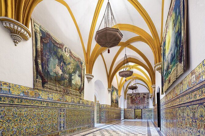 Tour of the Alcazar of Seville - Real Alcázar Seville: the palace complex that explains Spain