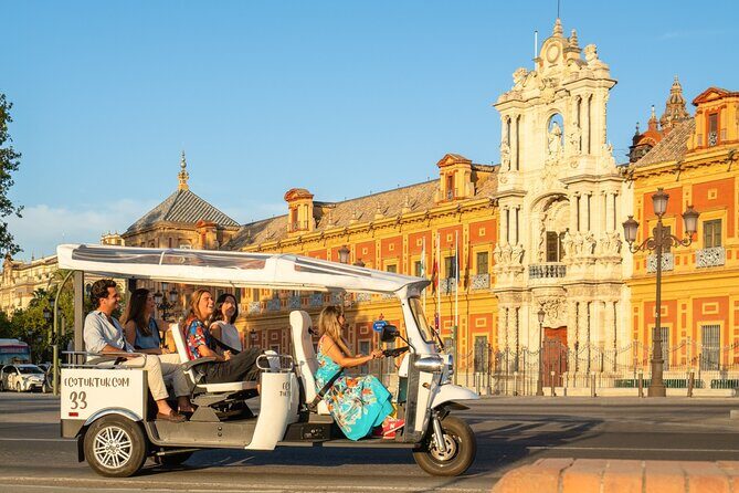 Tour Welcome Seville with Local Guide in Eco Tuk Tuk Private - A fast first look at Seville, with your legs on pause