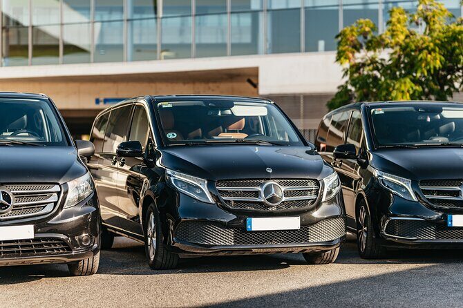 Transfer Hotel Seville-Seville Airport - Timing and communication: your best defense against travel-day stress