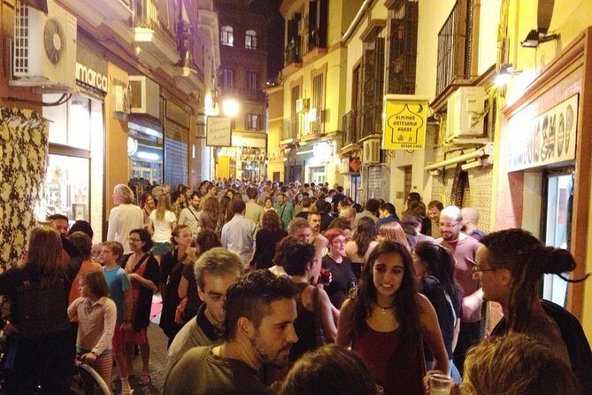 Triana Gourmet Tapas Tour in Seville - Mercado de Triana: why a guided market stop beats wandering