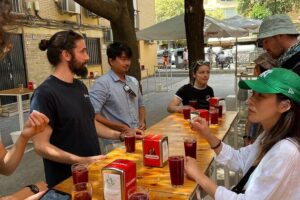 Ugly Delicious Food Tour - Meeting at Puente de Isabel II: start strong, stay comfortable