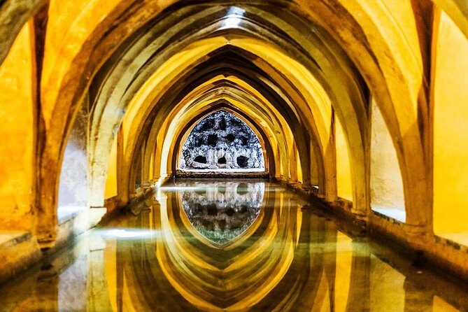 Unmissable Seville private tour - Barrio Santa Cruz: the old Jewish Quarter in today’s streets