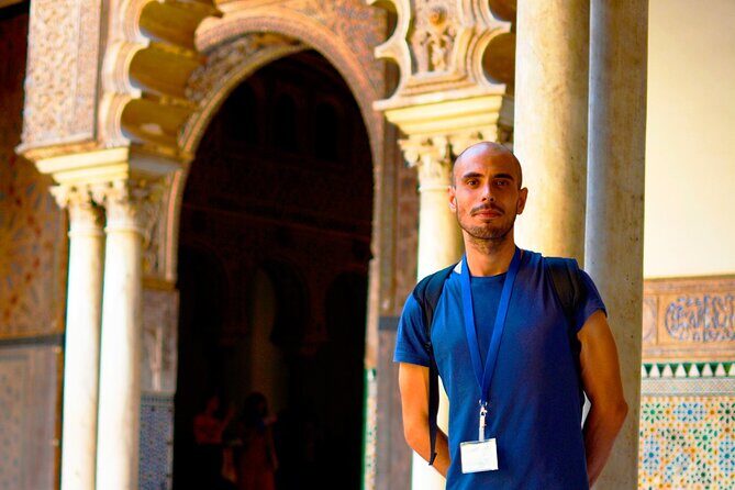 Unmissable Seville private tour - Logistics that make it easy: pickup, transit, and meeting point