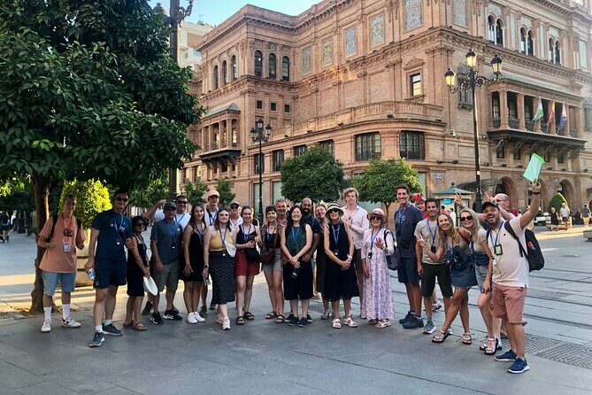Walking Tour of Sevilla's Historic Sites - From Plaza San Francisco to Giralda: Moorish-Christian Seville in 45 Minutes