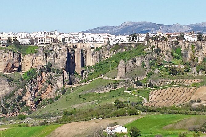 White Villages and Ronda Guided Day Tour from Seville - Ronda: the Walkable Finale with the Bridge Views and Enough Time to Feel It