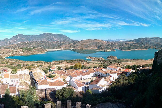 White Villages and Ronda Guided Day Tour from Seville - Guides and Language: What “English Offered” Looks Like in Real Life